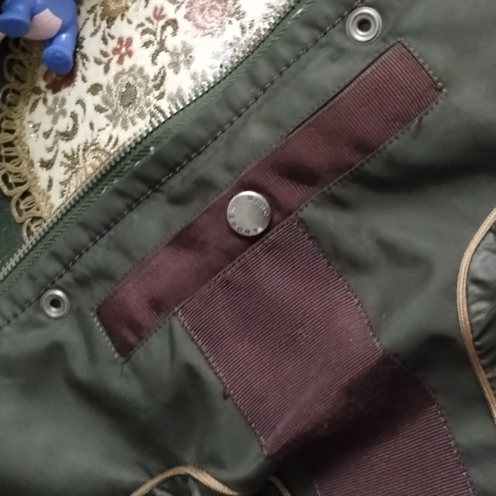 Andrew Marc coat size small - Picture 8 of 9